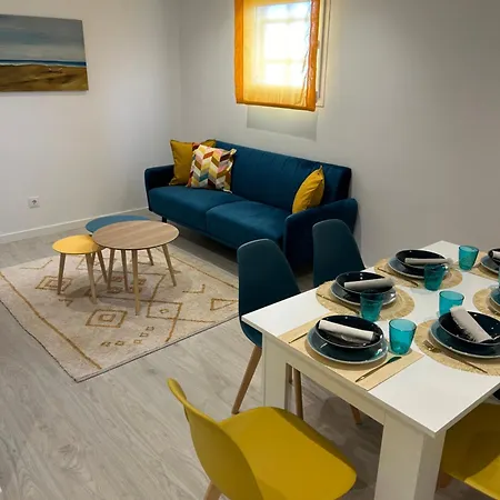 Pisos Viajer@s Appartamento O Grove