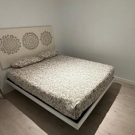 Pisos Viajer@s Appartamento *