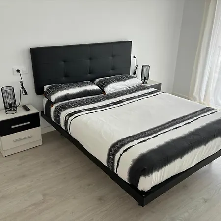 Pisos Viajer@s Appartamento O Grove