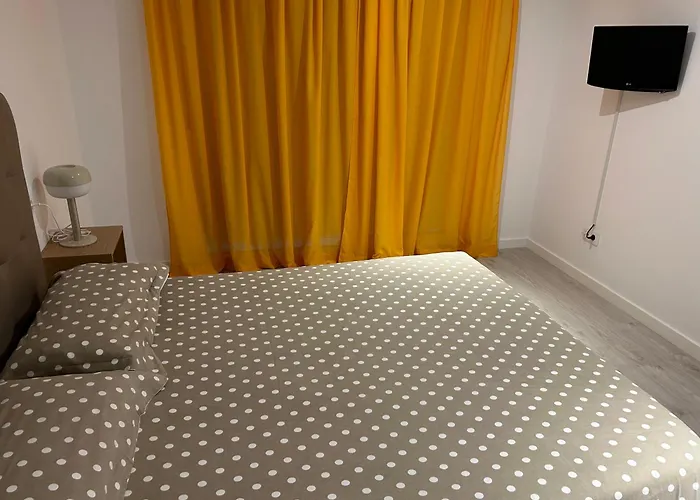 Pisos Viajer@s Apartament *